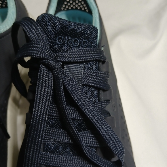 Crocs Stylish Navy Women's Sneakers - Picture 9 of 16